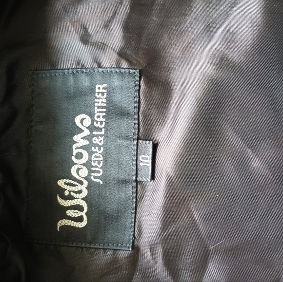 Wilson's Women's Genuine Leather Cropped Motorcycle Jacket - Picture 11 of 16